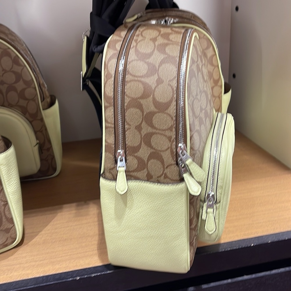 Coach Court Backpack In Signature Canvas
SV/Khaki/Pale Lime - Picture 5 of 16